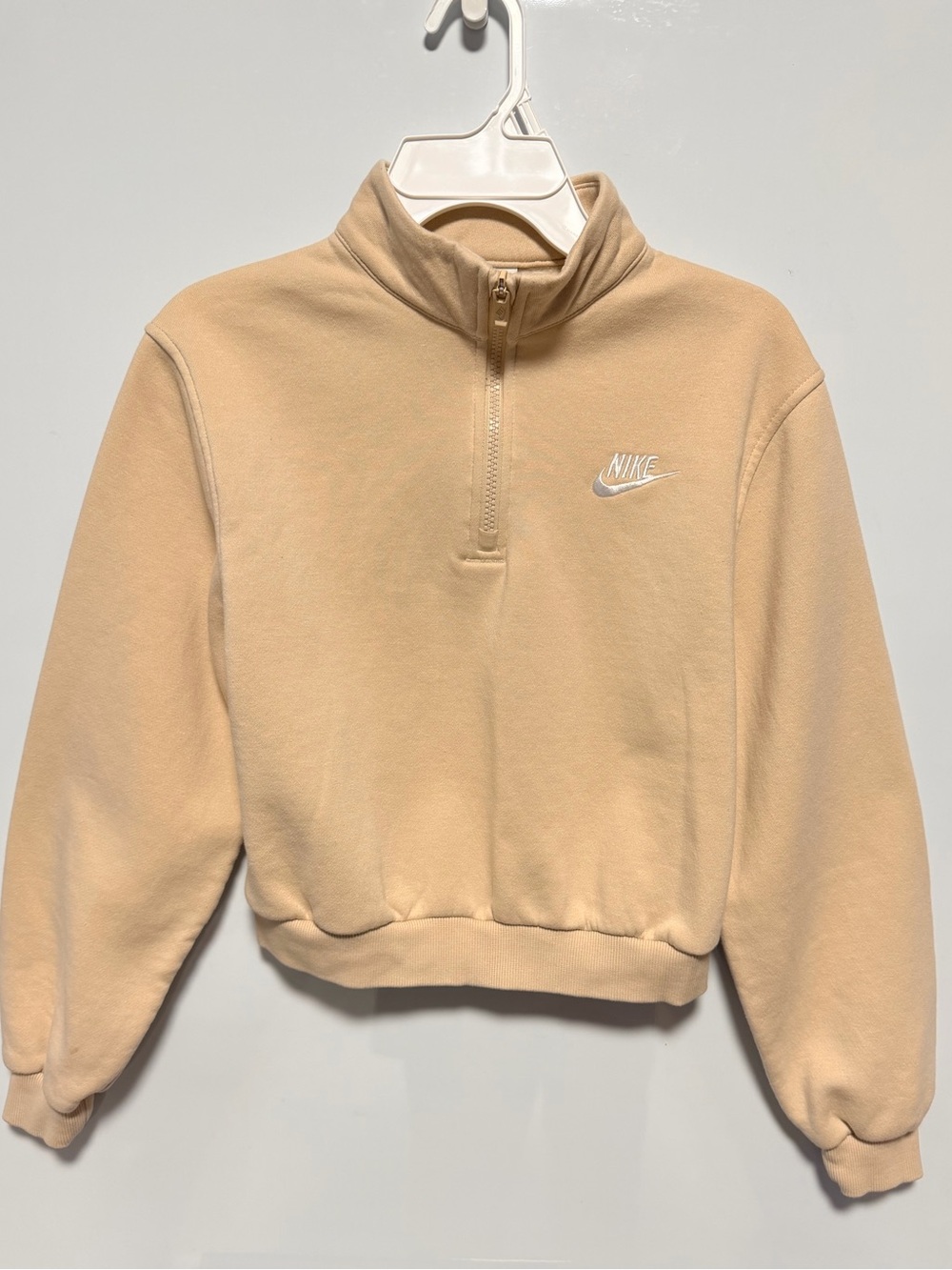 Nike Long-Sleeve Crop Top Style Sweatshirt